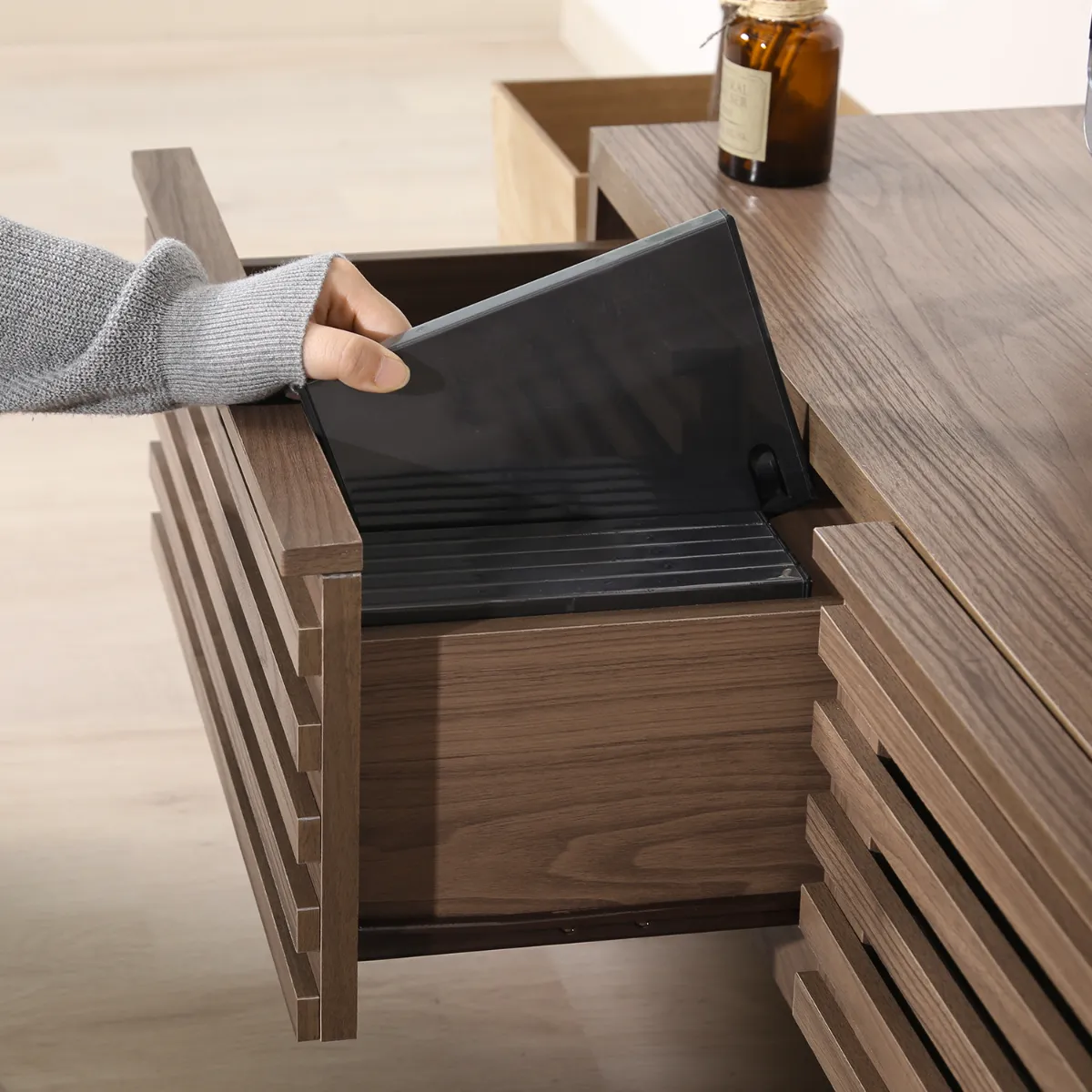 TVボード ミディアムブラウン - 画像 (8)